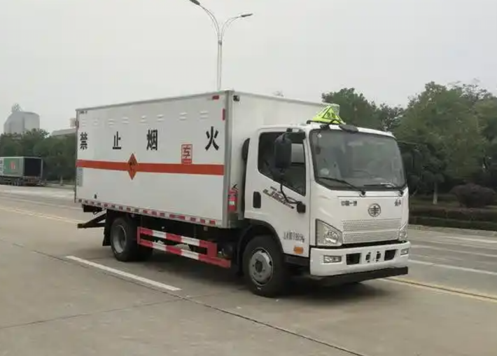邳州爆破器材运输车可以上高速吗？